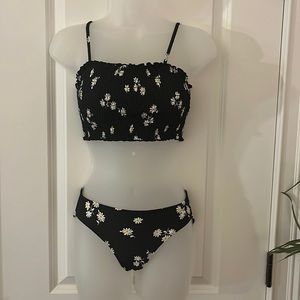 Abercrombie black and white bikini